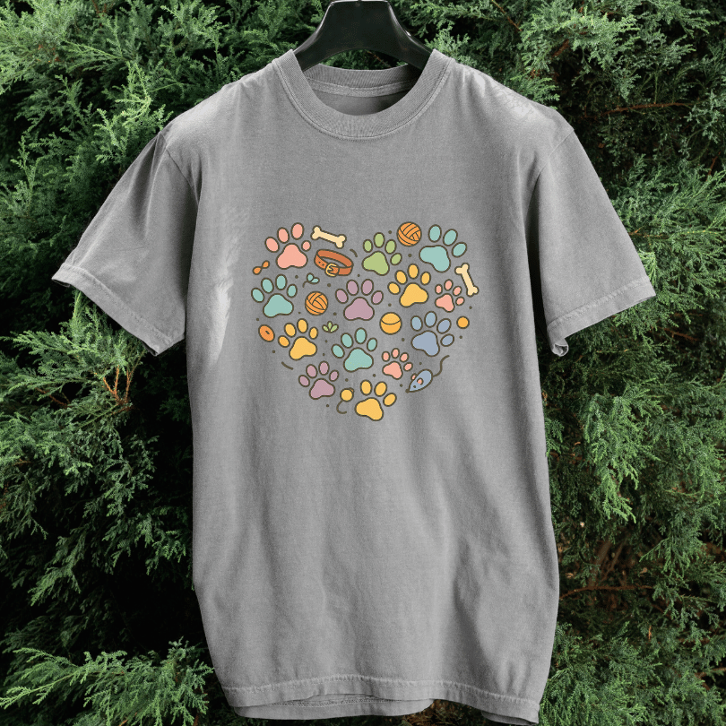 Pet Paws Heartshape T-shirt